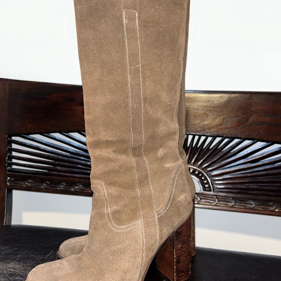 *ALL LEATHER* Genuine suede/leather stacked heel distressed Sam Edelman boots - Picture 4 of 16